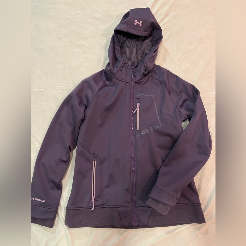 UNDER ARMOR ZIP UP HOODIE